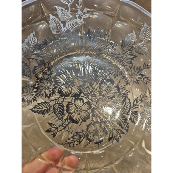 Vintage Silver City Glass Silver Overlay Rased 11" Round Platter - Picture 8 of 11